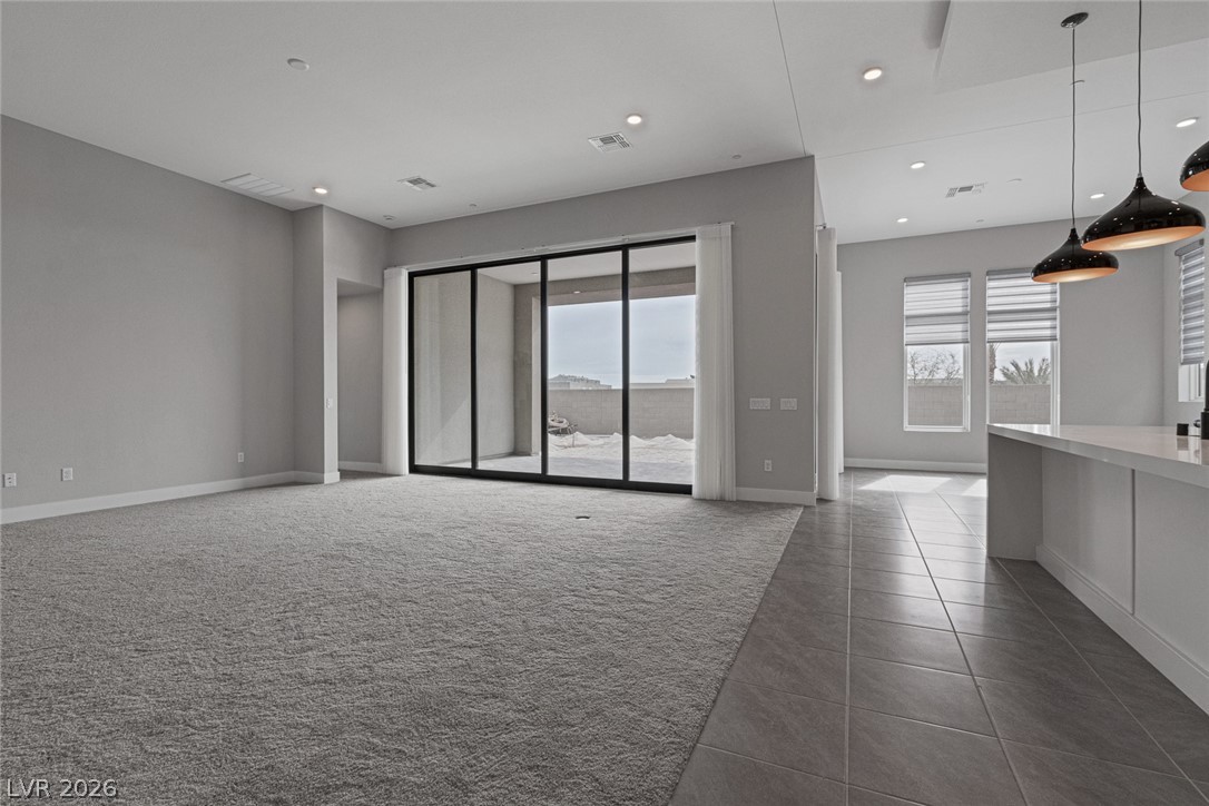 5008 Terramont Drive Property Photo 11