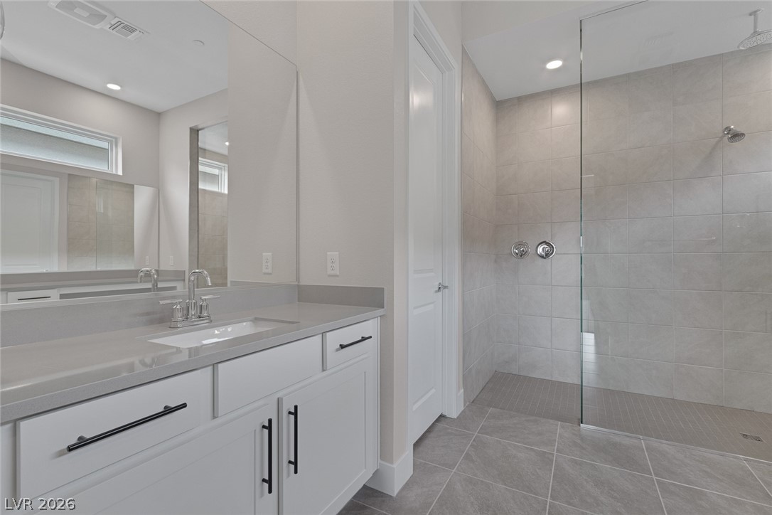 5008 Terramont Drive Property Photo 25