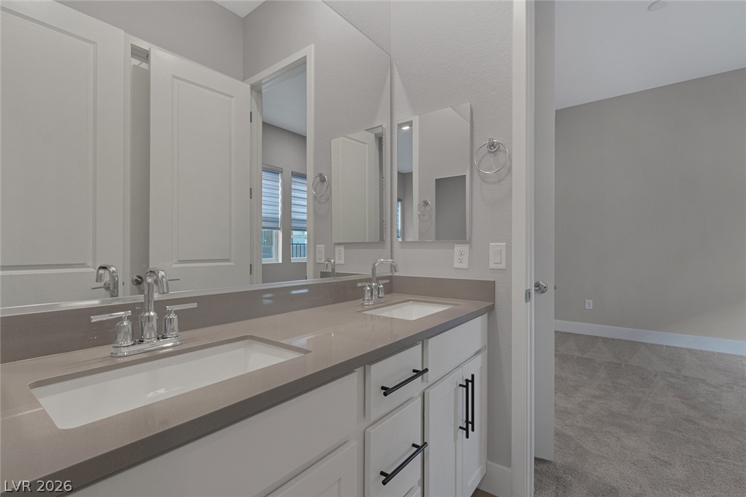 5008 Terramont Drive Property Photo 34