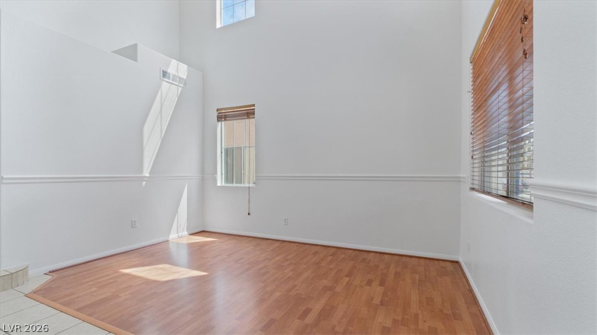 9570 Newton Grove Court Property Photo 7