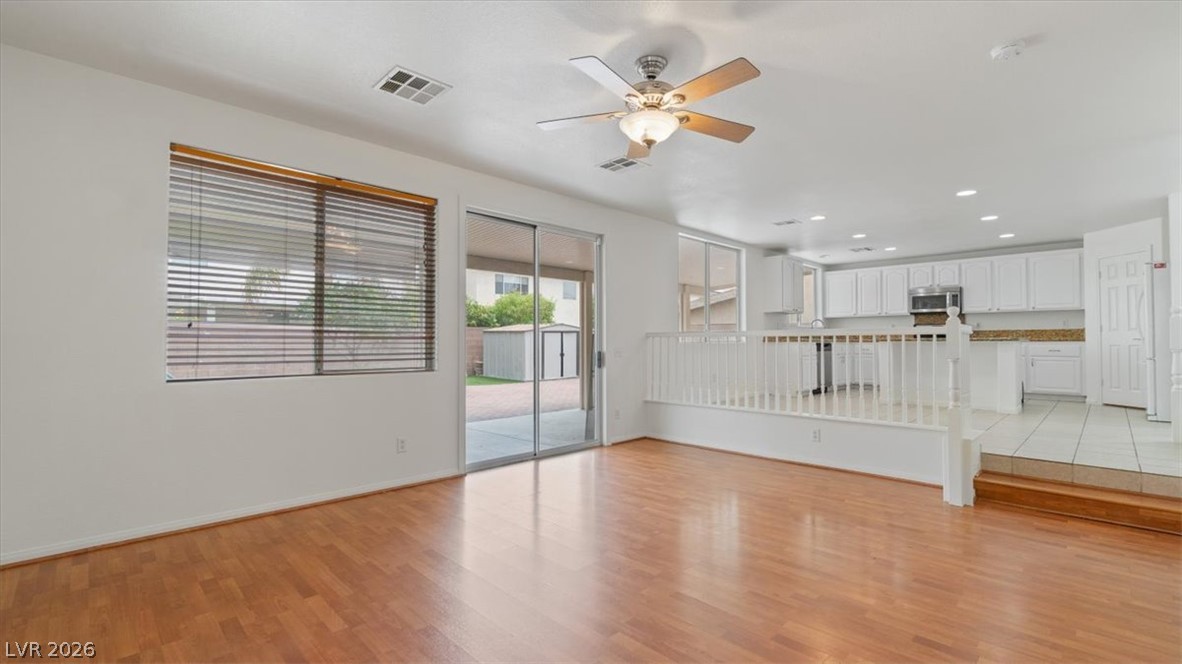 9570 Newton Grove Court Property Photo 13