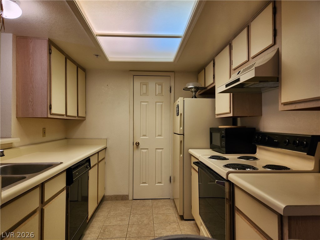 3550 Bay Sands Drive 2063 Property Photo 10