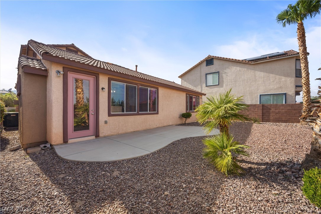 428 Eternity Street Property Photo 6