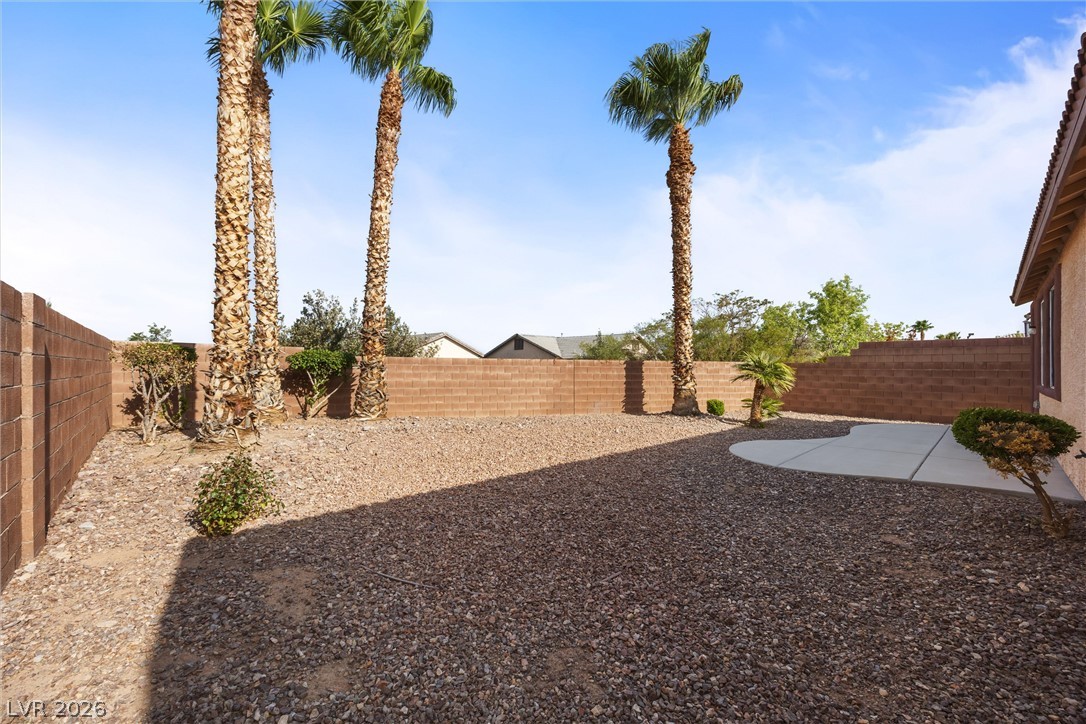 428 Eternity Street Property Photo 7