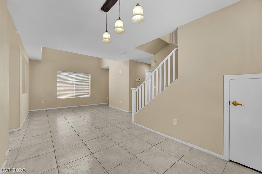 11004 Linden Leaf Avenue Property Photo 6