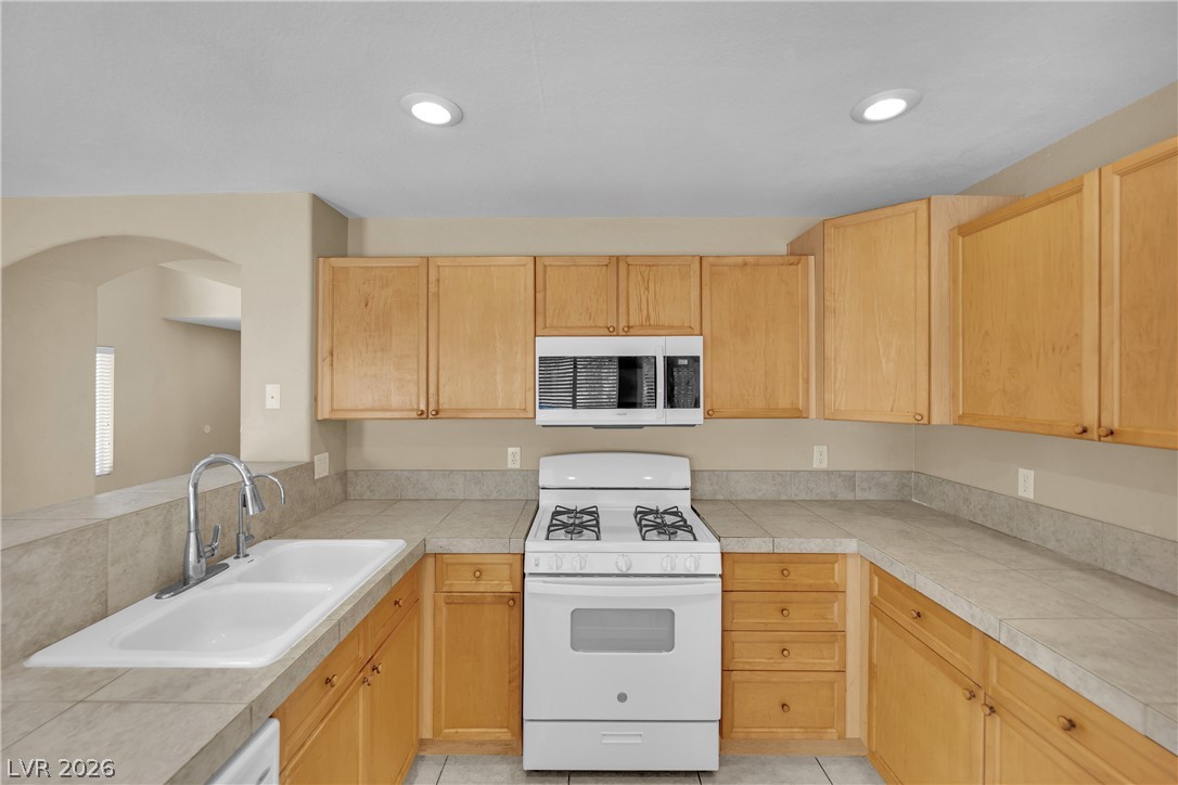 11004 Linden Leaf Avenue Property Photo 17