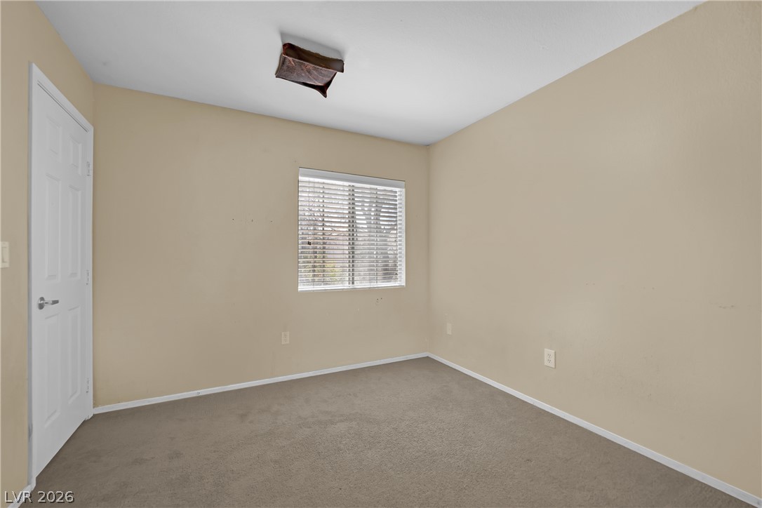 11004 Linden Leaf Avenue Property Photo 23