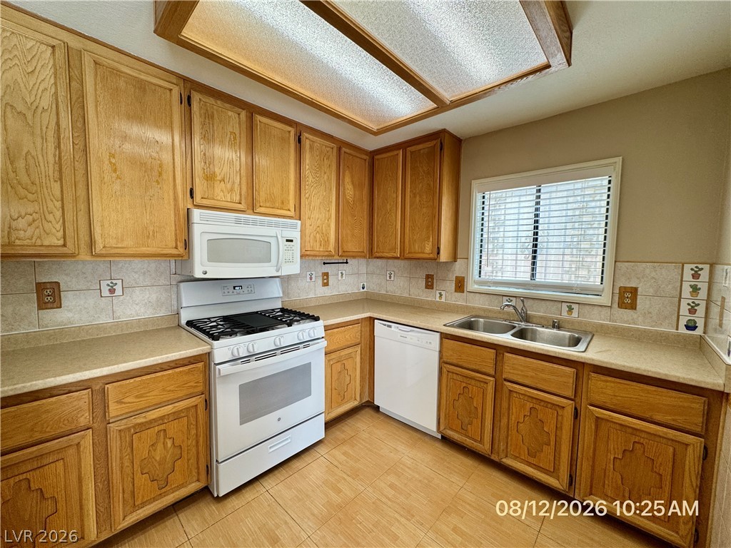 8621 Lyla Rae Circle Property Photo 10