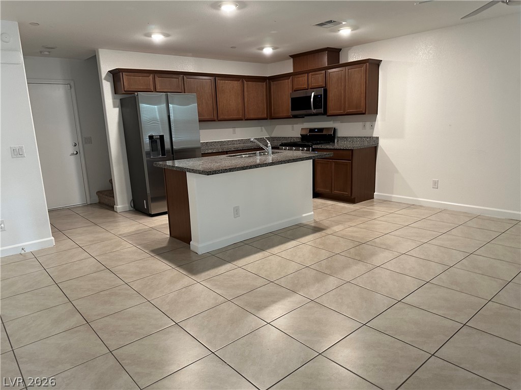 3638 Tripoli Cove Avenue Property Photo 3