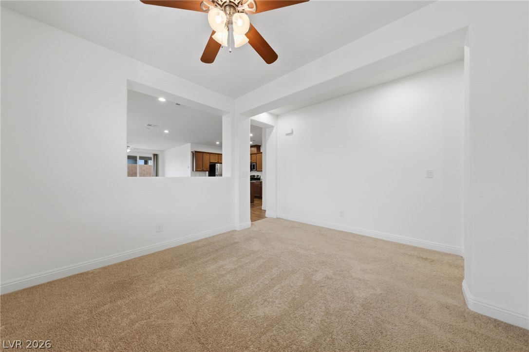 6940 Whispering Falls Drive Property Photo 11