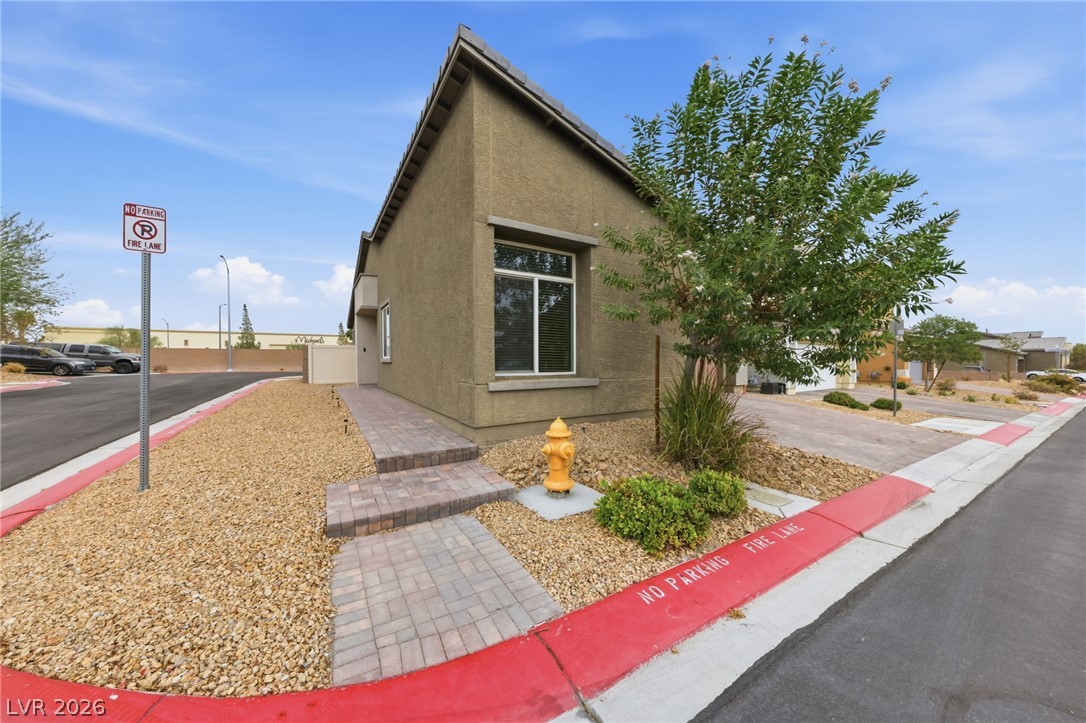 6940 Whispering Falls Drive Property Photo 20