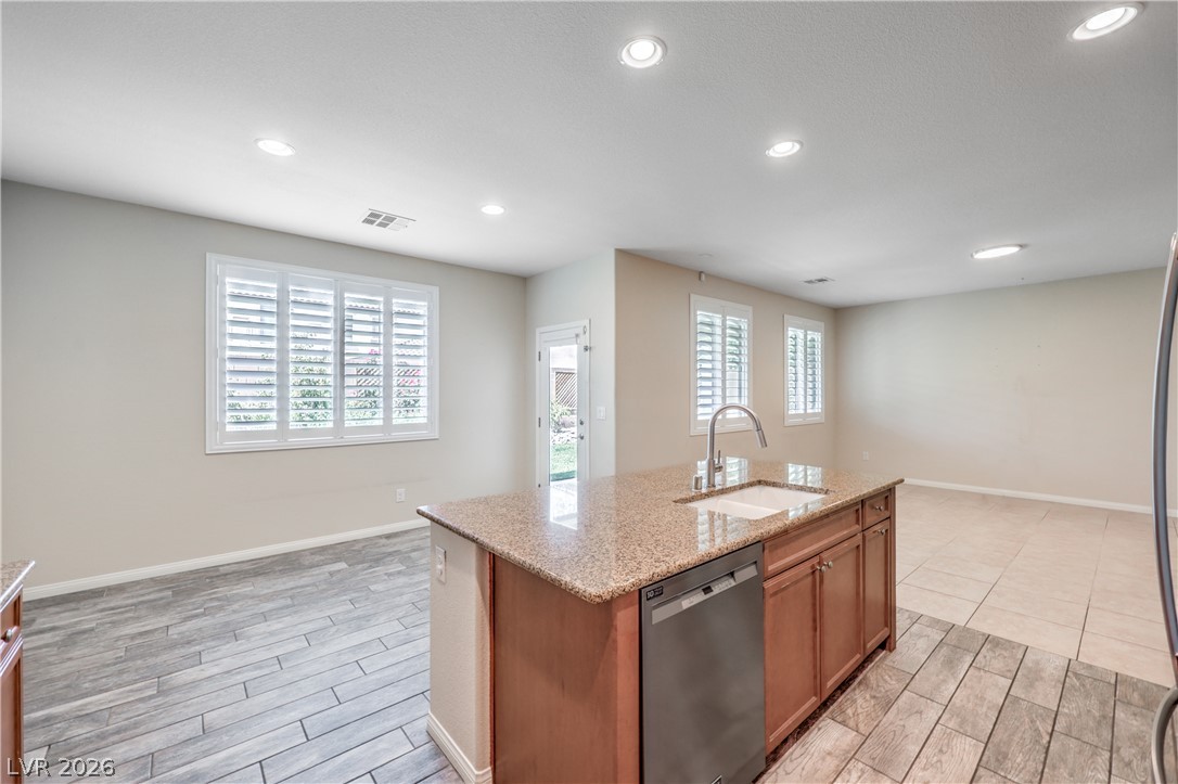 8213 Dragonfly Bush Court Property Photo 6