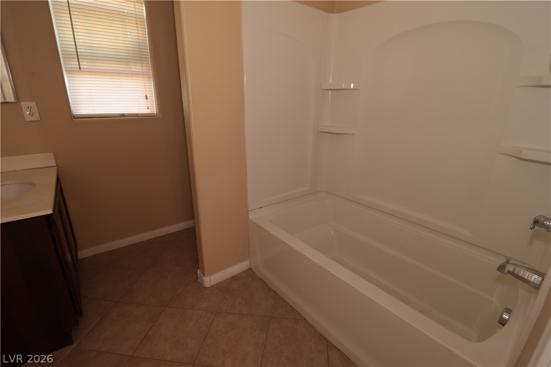 5940 Feral Garden Street Property Photo 14
