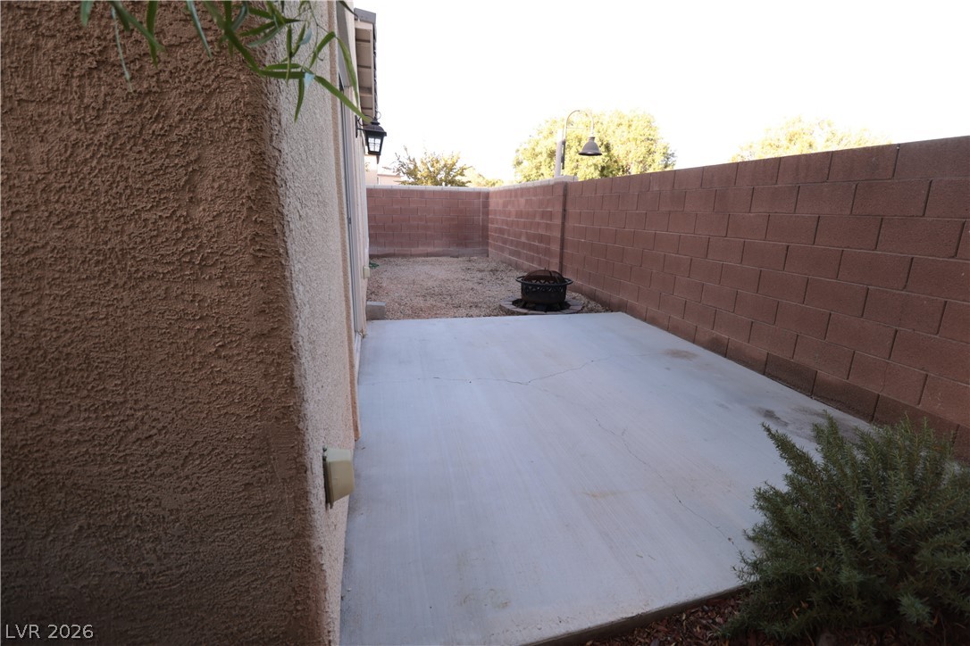 5940 Feral Garden Street Property Photo 28