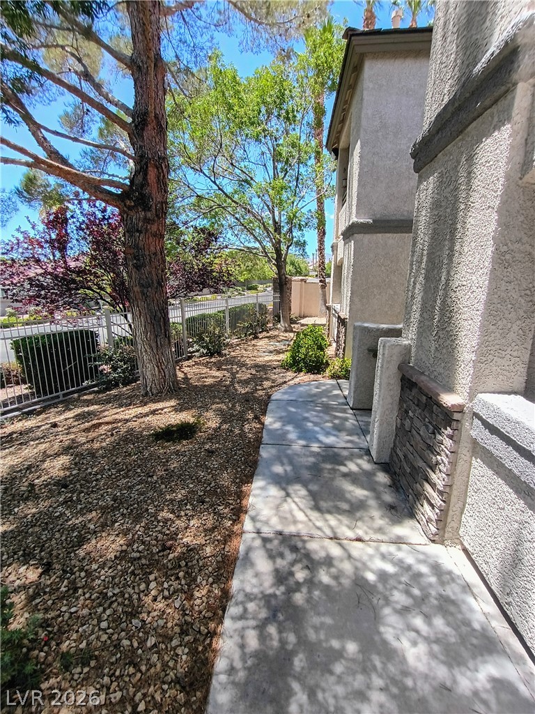 10213 Penrith Avenue 103 Property Photo 5