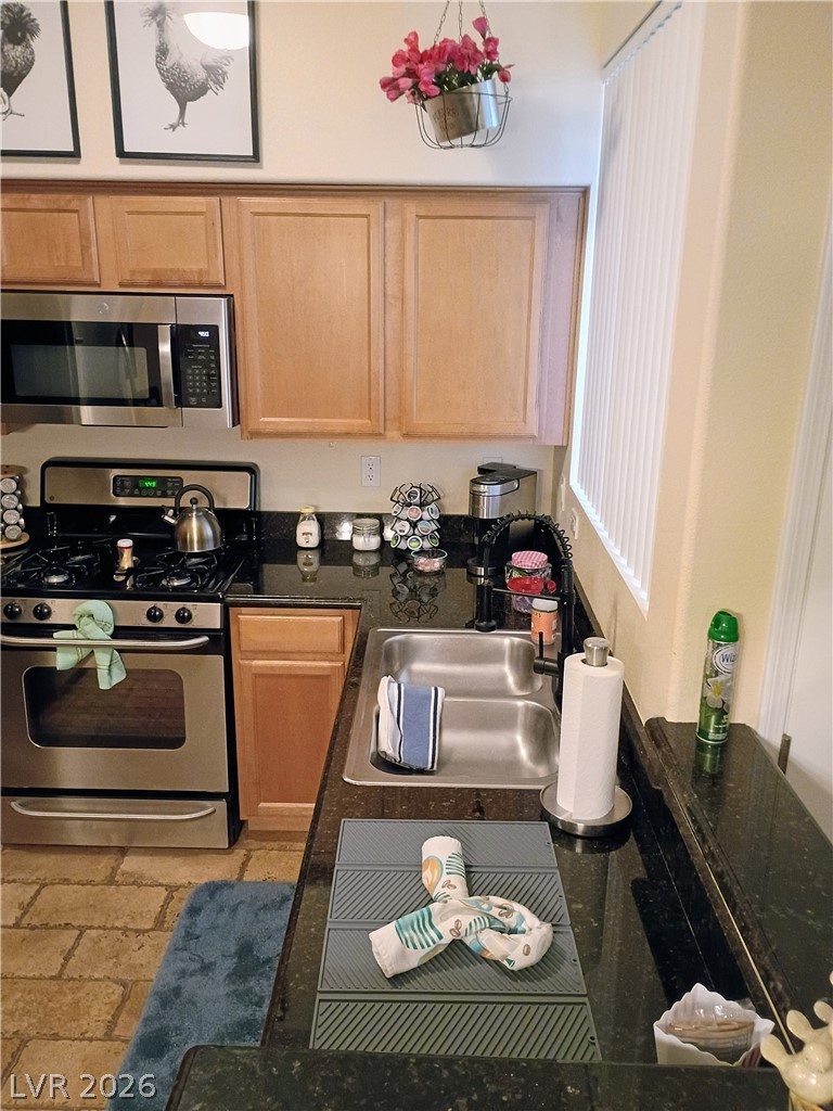10213 Penrith Avenue 103 Property Photo 27