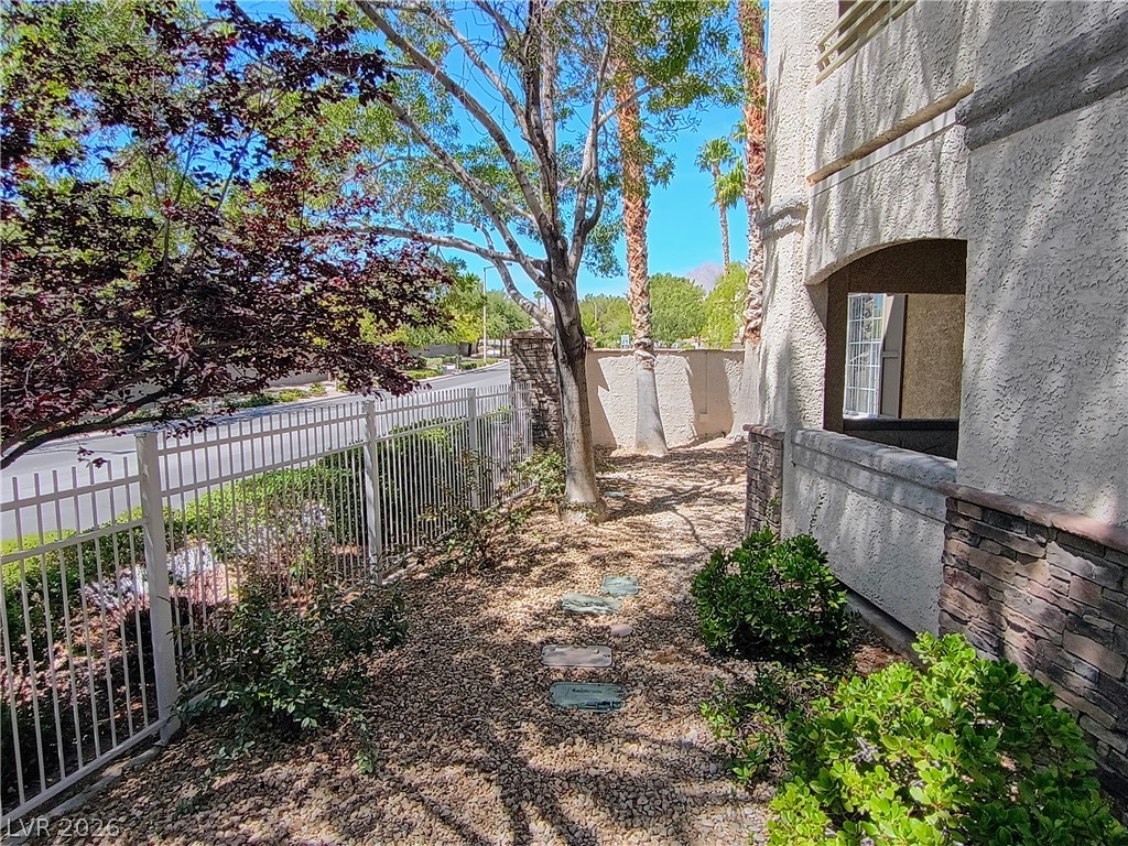 10213 Penrith Avenue 103 Property Photo 66