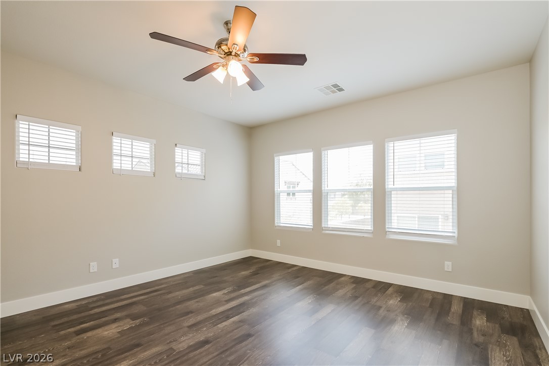 422 Chateau Drive Property Photo 13