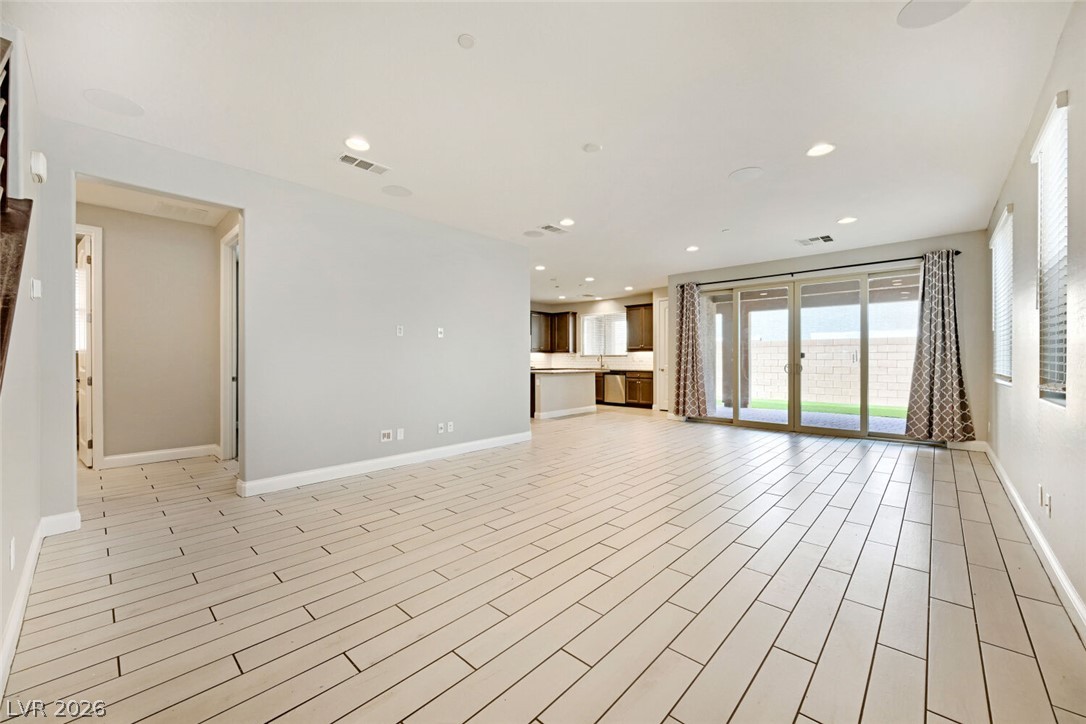 164 Pace Avenue Property Photo 4