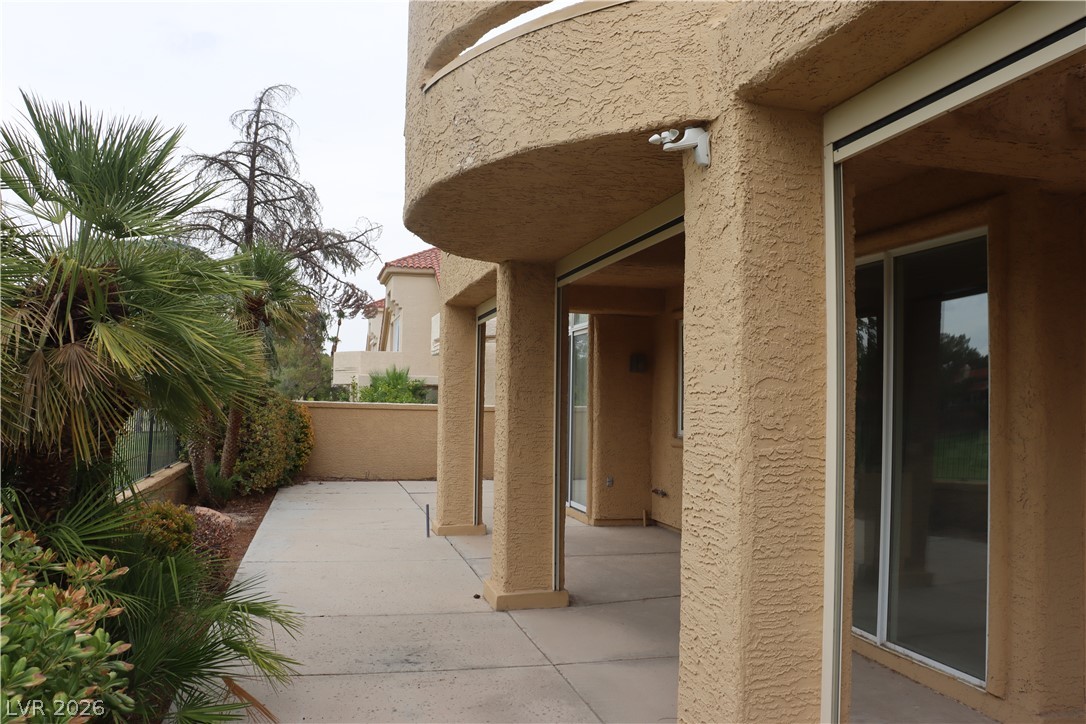 7890 Castle Pines Avenue Property Photo 13