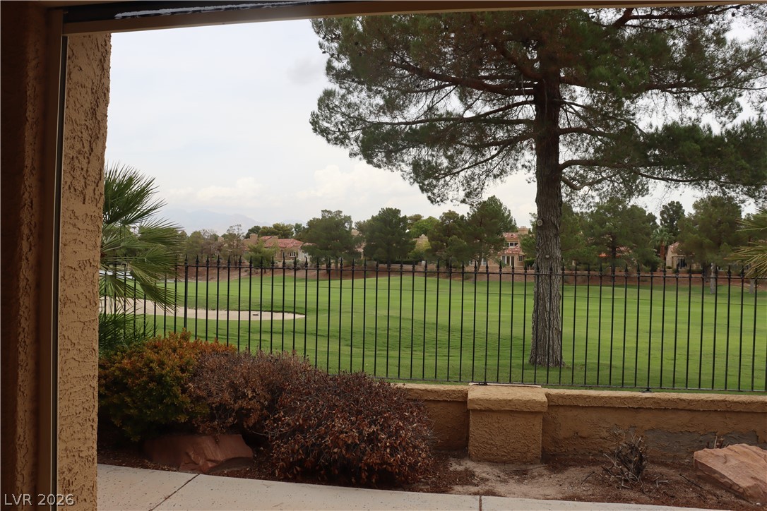 7890 Castle Pines Avenue Property Photo 20