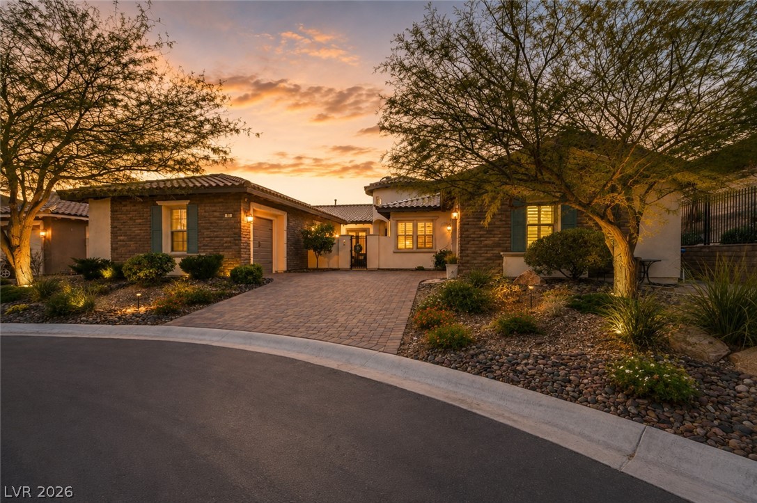 81 Navarra Canyon Court Property Photo 2
