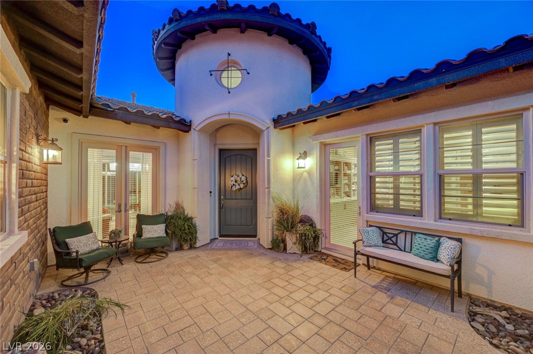 81 Navarra Canyon Court Property Photo 4