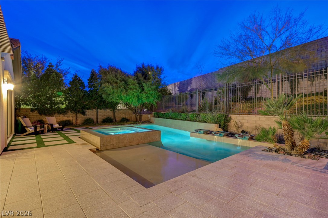 81 Navarra Canyon Court Property Photo 5