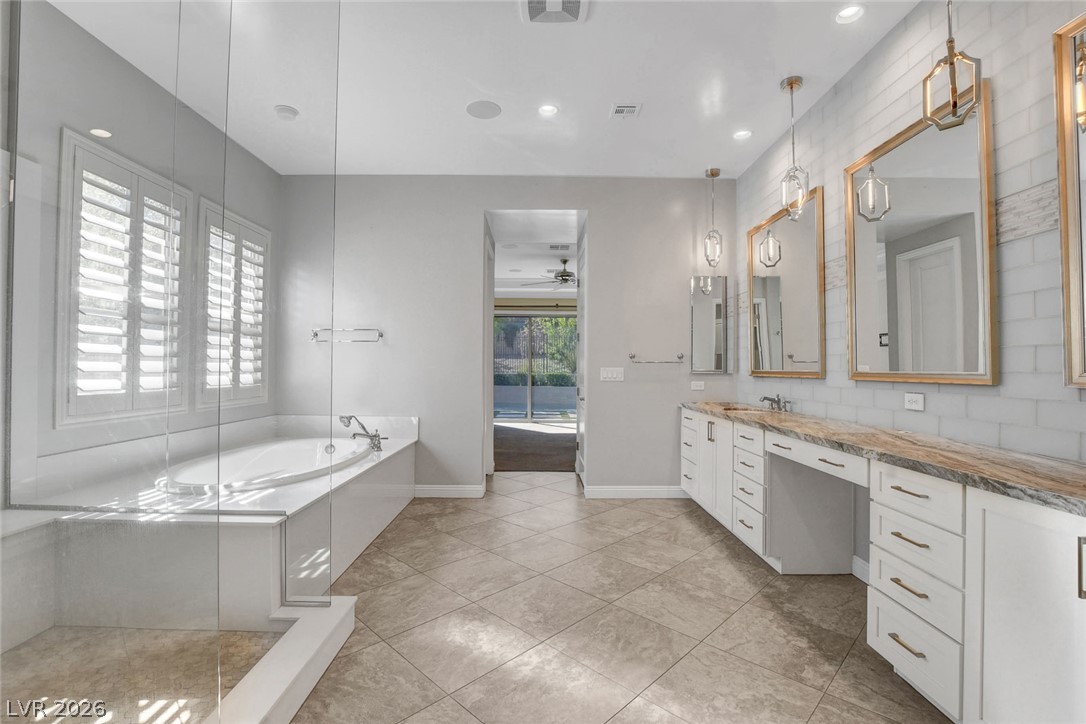 81 Navarra Canyon Court Property Photo 45