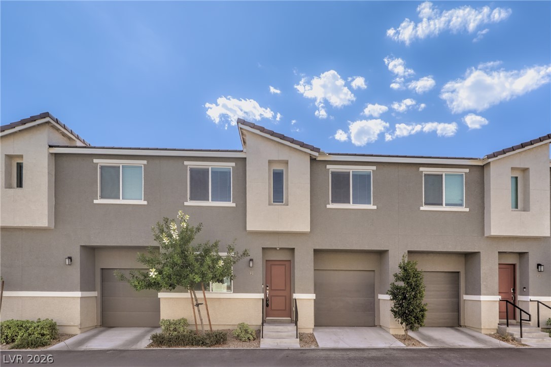 2727 Tahiti Grape Way 2 Property Photo 1