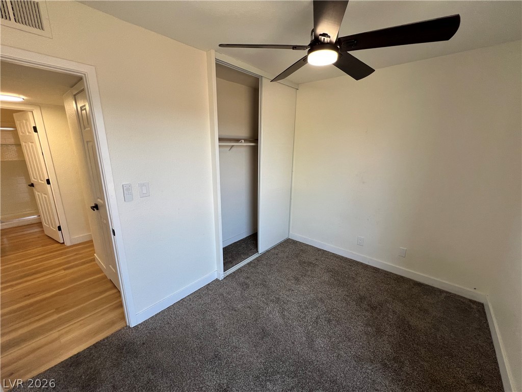 1534 Hialeah Drive D Property Photo 15
