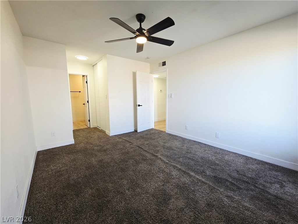 1534 Hialeah Drive D Property Photo 21