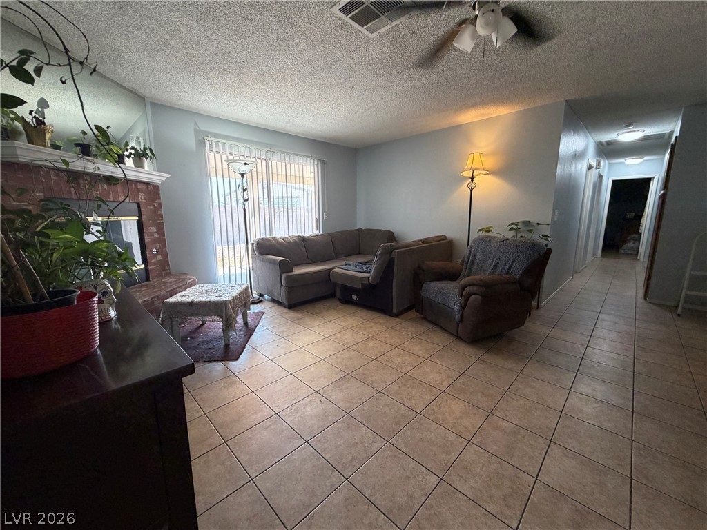 4021 Dale Evans Drive Property Photo 4