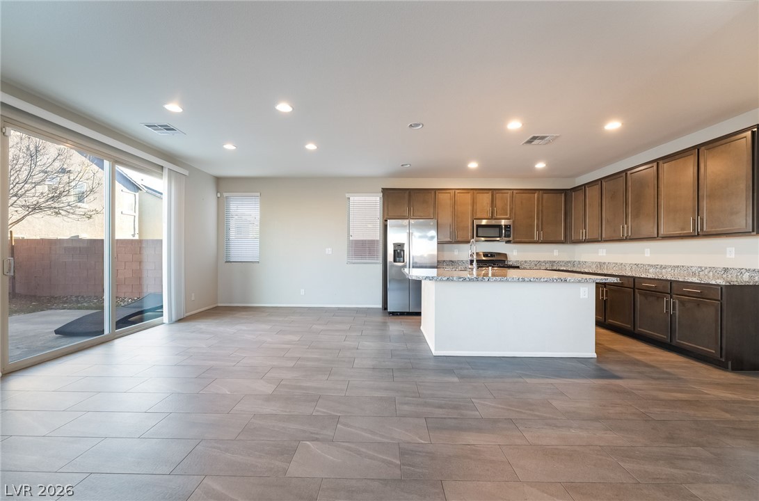 5946 Roaring Canyon Court Property Photo 8