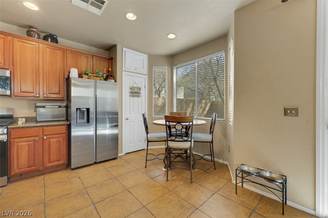 6279 Dollar Bill Court Property Photo 11