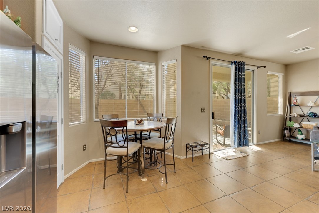 6279 Dollar Bill Court Property Photo 12