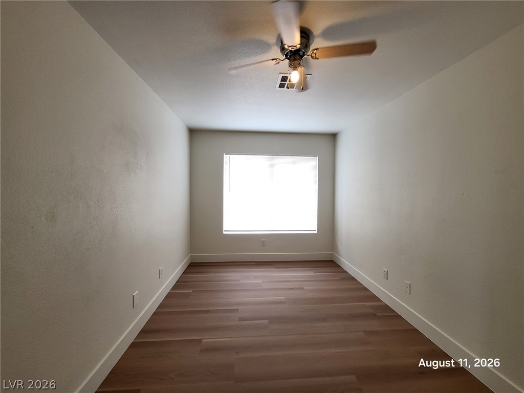 8475 Montana Stream Avenue Property Photo 10
