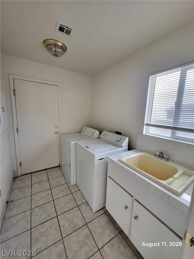 8475 Montana Stream Avenue Property Photo 12