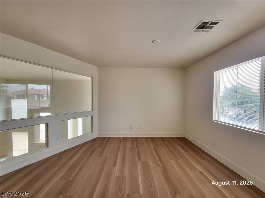 8475 Montana Stream Avenue Property Photo 13
