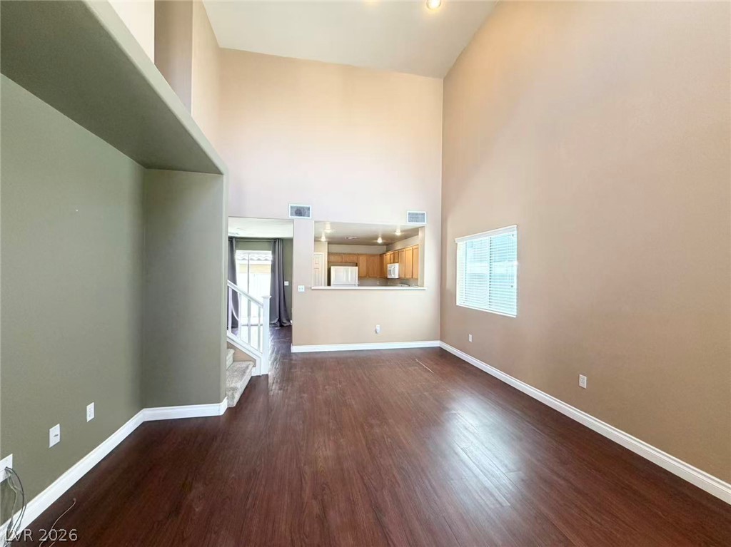 3925 Philomena Street Property Photo 4