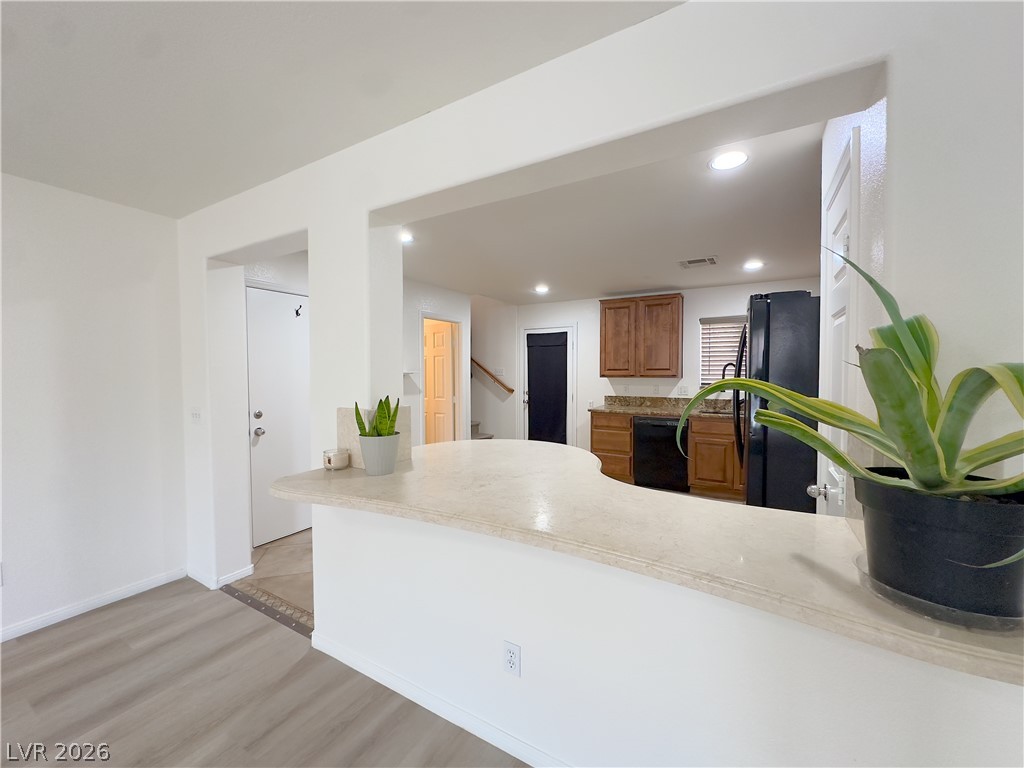 6952 Graceful Cloud Avenue Property Photo 8