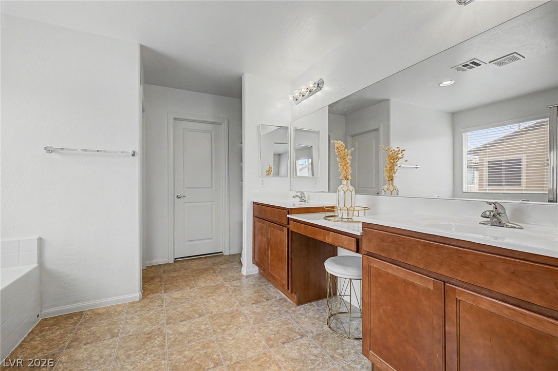 2095 Roundtop Court Property Photo 15