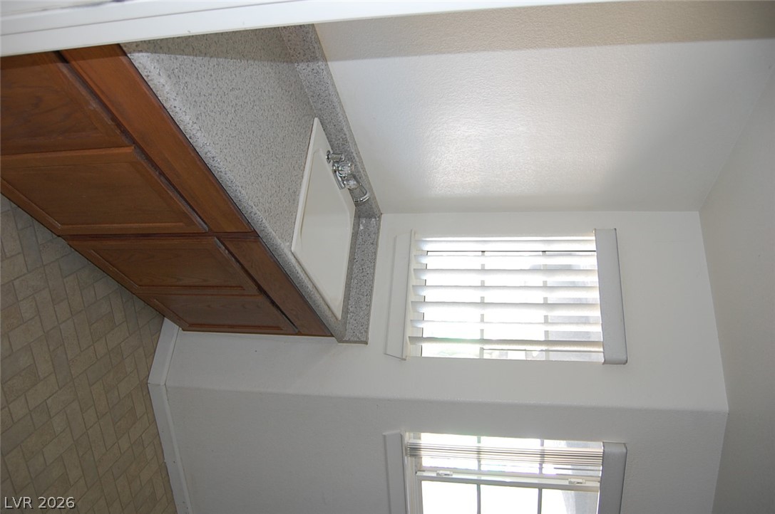 4911 East Ridgewood Drive Property Photo 25