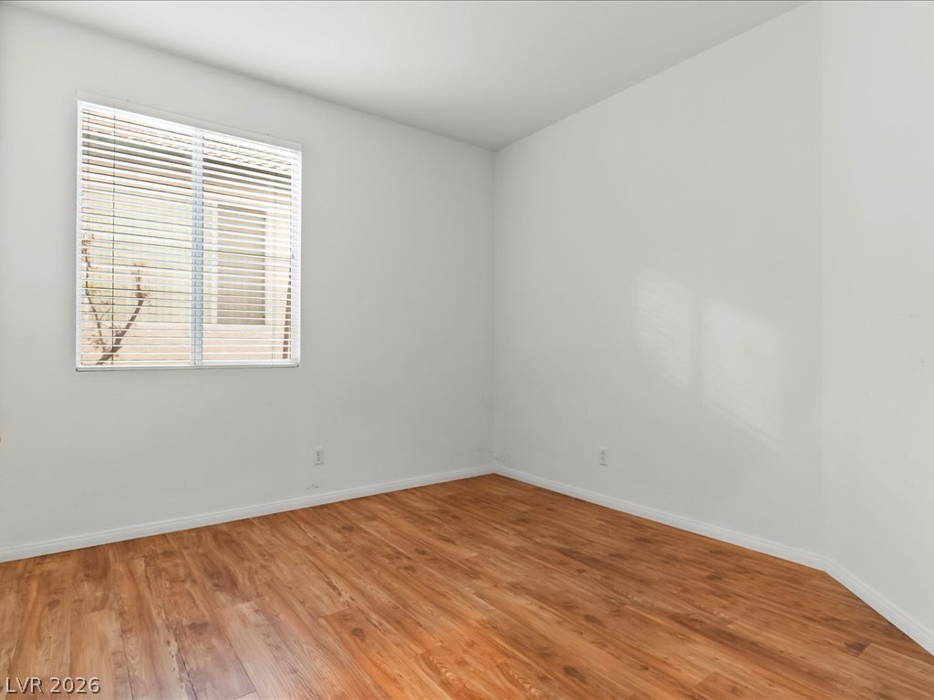 10034 Canyon Dunes Avenue Property Photo 31