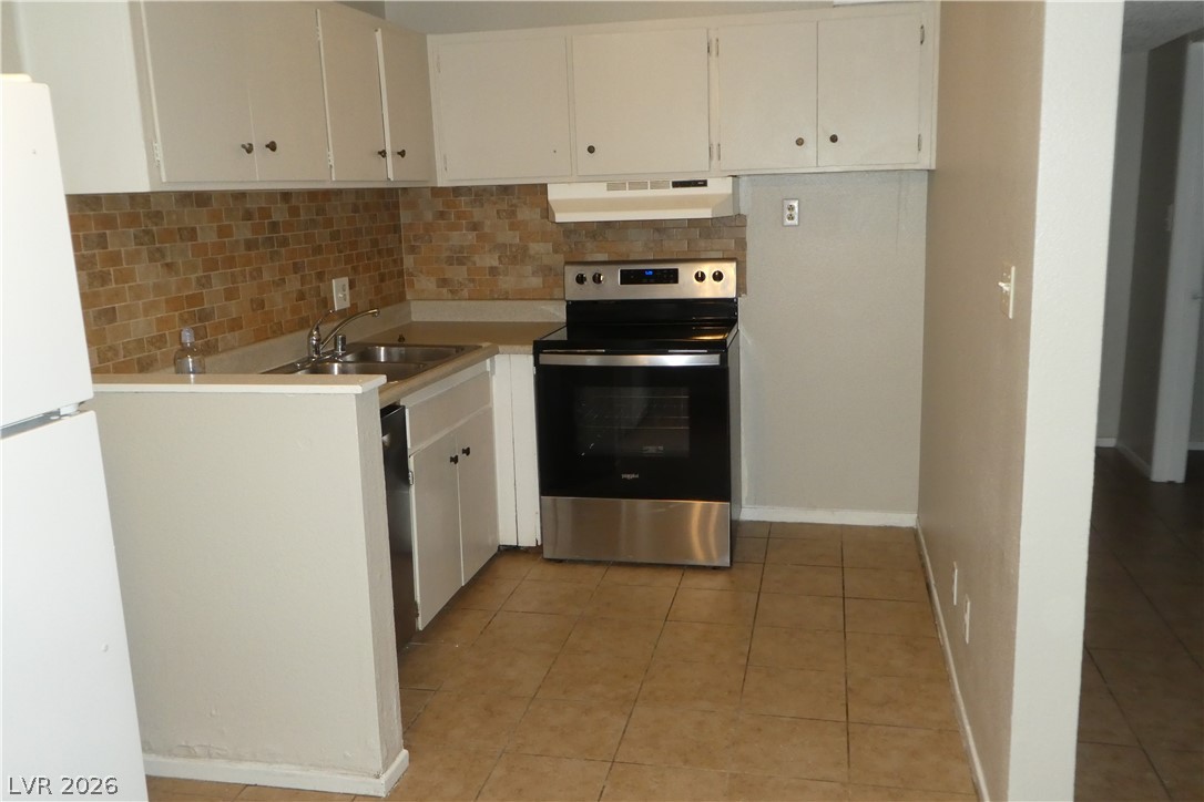 212 Orland Street 30 Property Photo 10