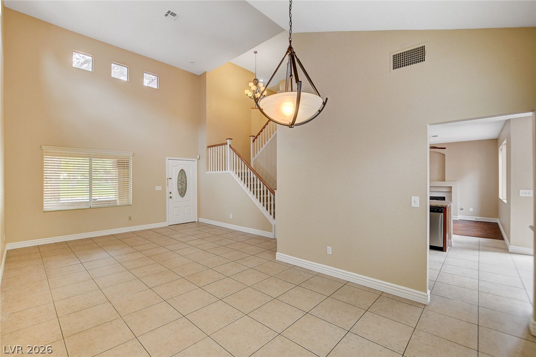 1612 Country Hollow Drive Property Photo 9