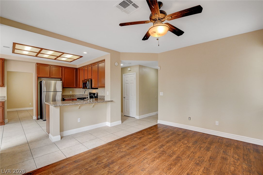 1612 Country Hollow Drive Property Photo 10