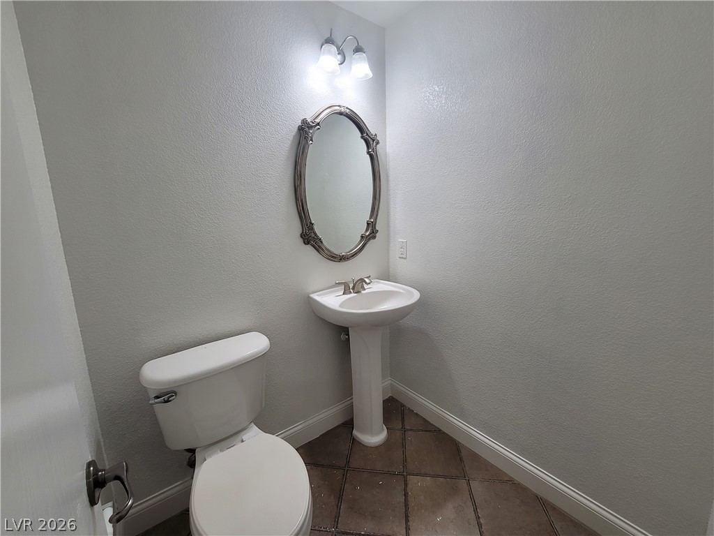6140 Pine Villa Avenue 103 Property Photo 6