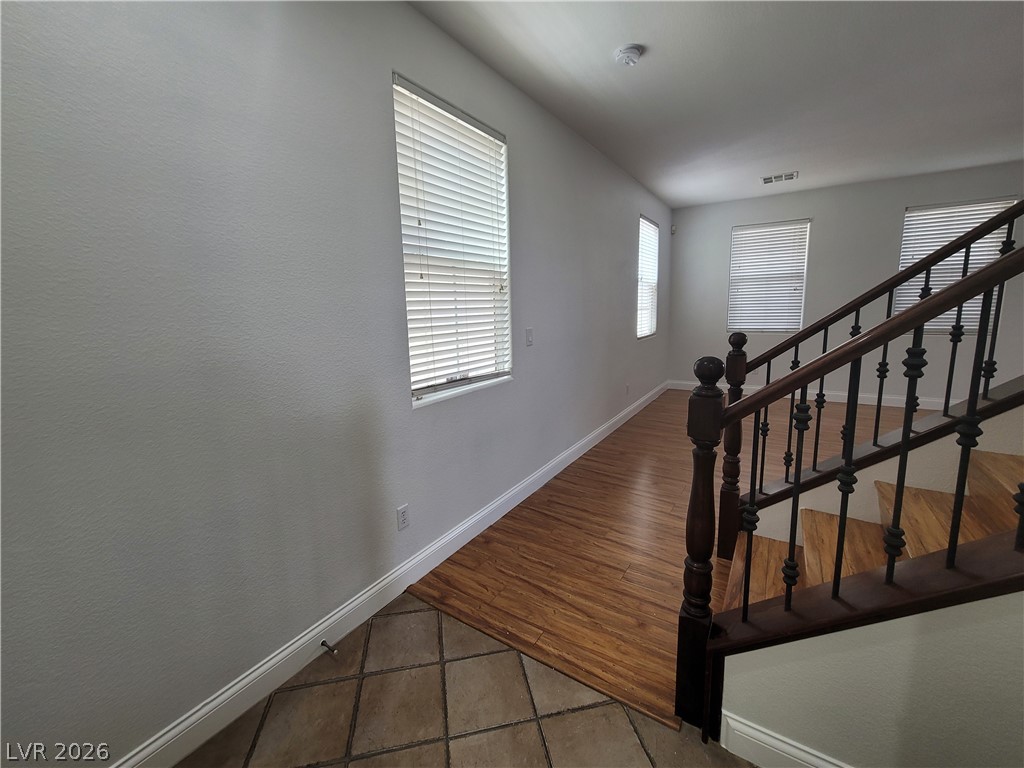 6140 Pine Villa Avenue 103 Property Photo 8
