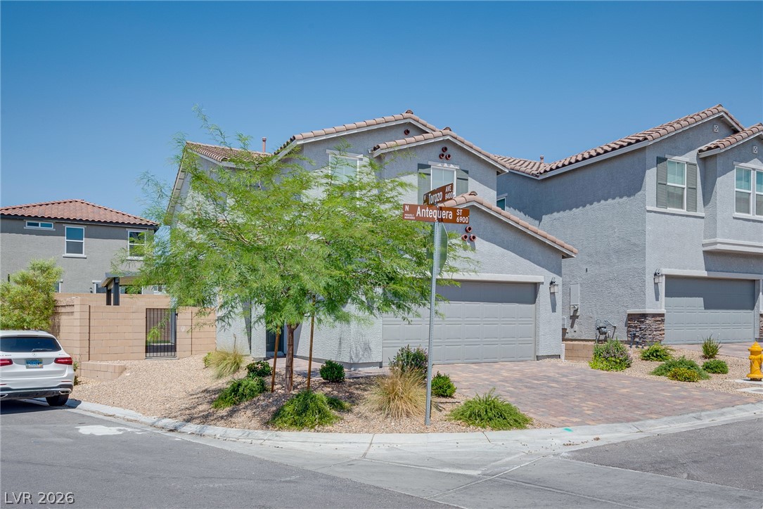 6953 Antequera Street Property Photo 6